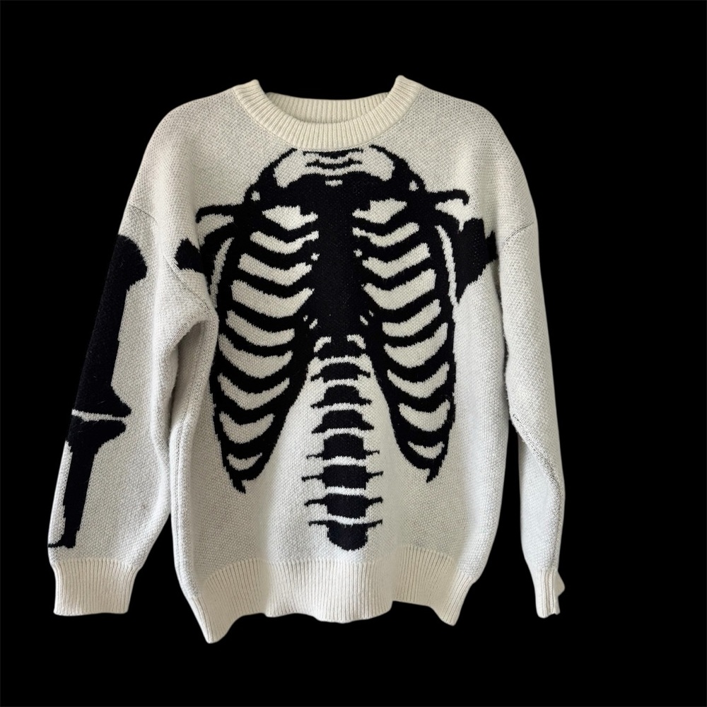 Skeleton Print Sweater Unisex size large NWOT